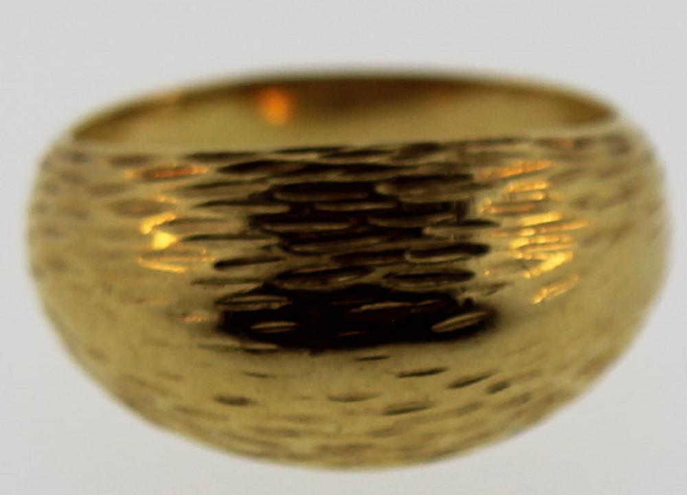 Modernist Gold Ring In 18ct... image