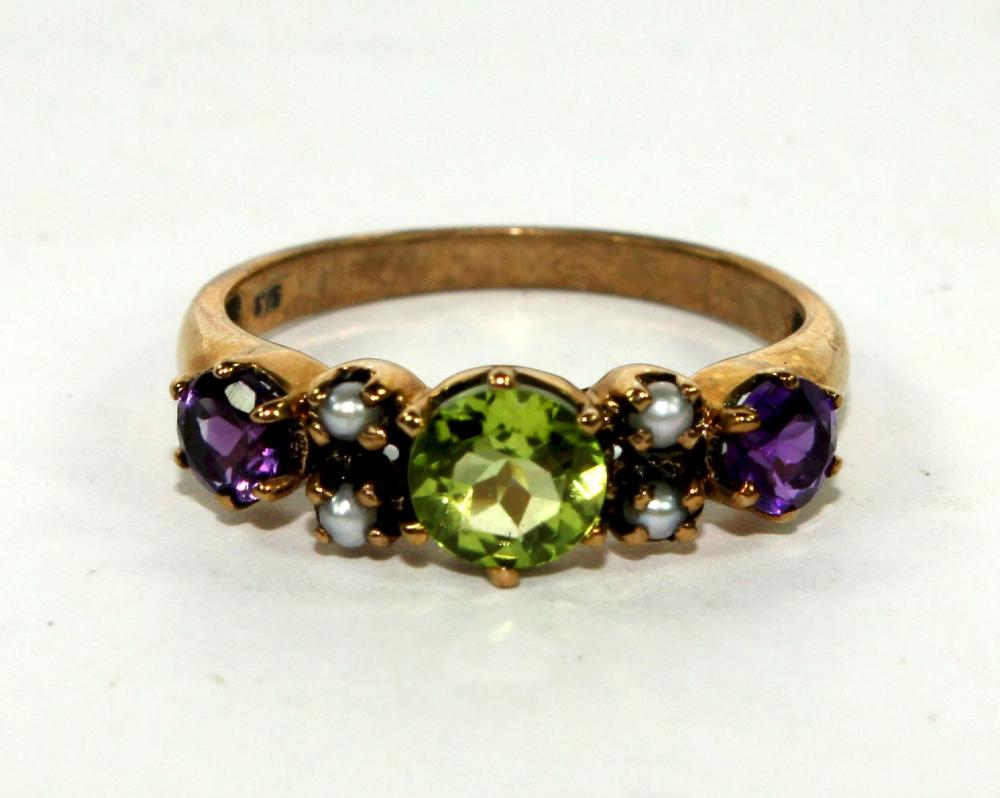 Suffragette-style Peridot, ... image