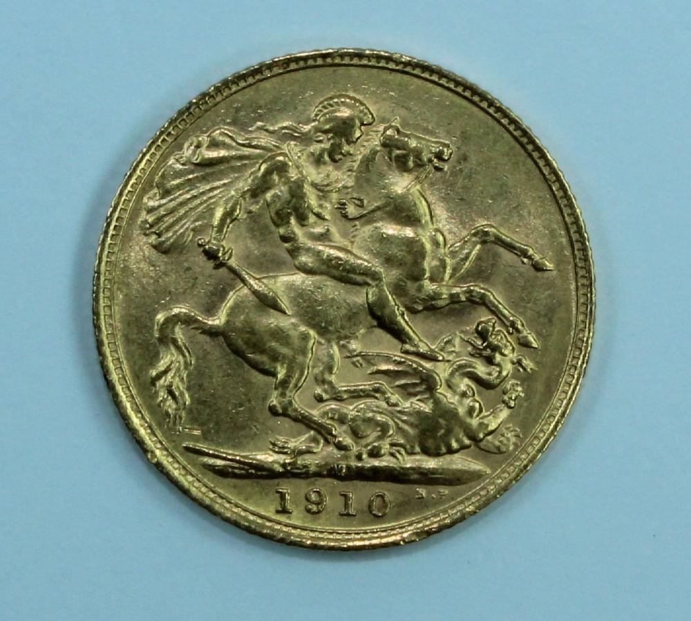 Australia 1910 M Sovereign,... image