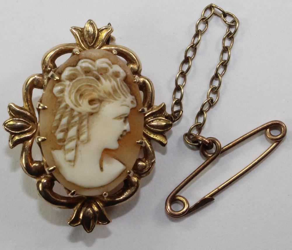 Antique Shell Cameo Brooch ... image