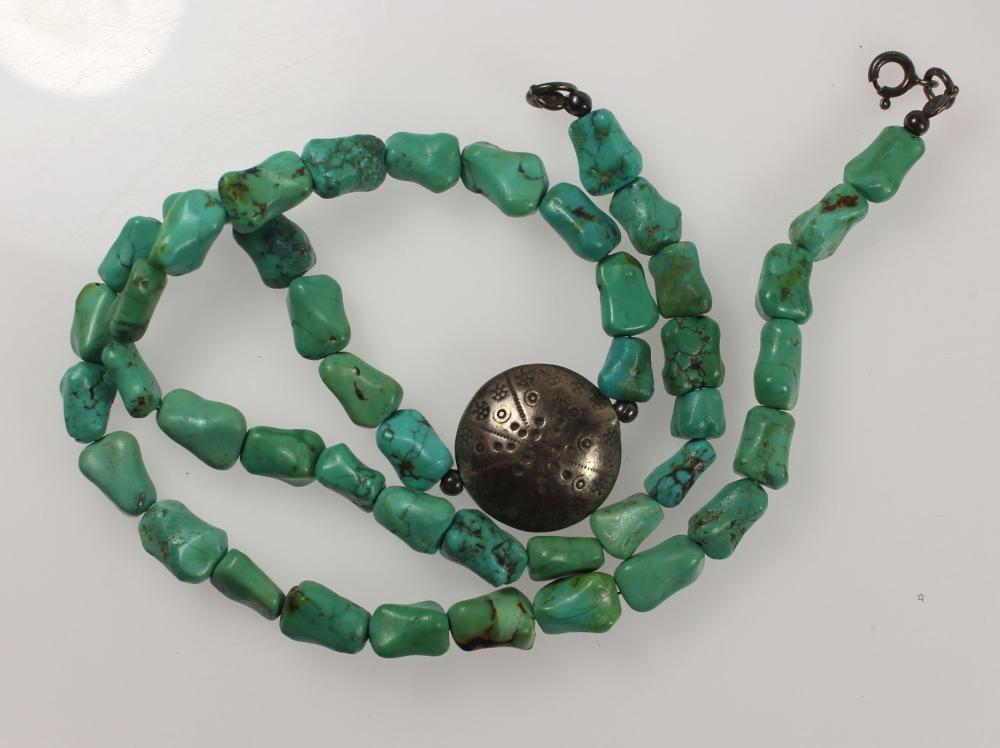 Rough-hewn Turquoise Neckla... image