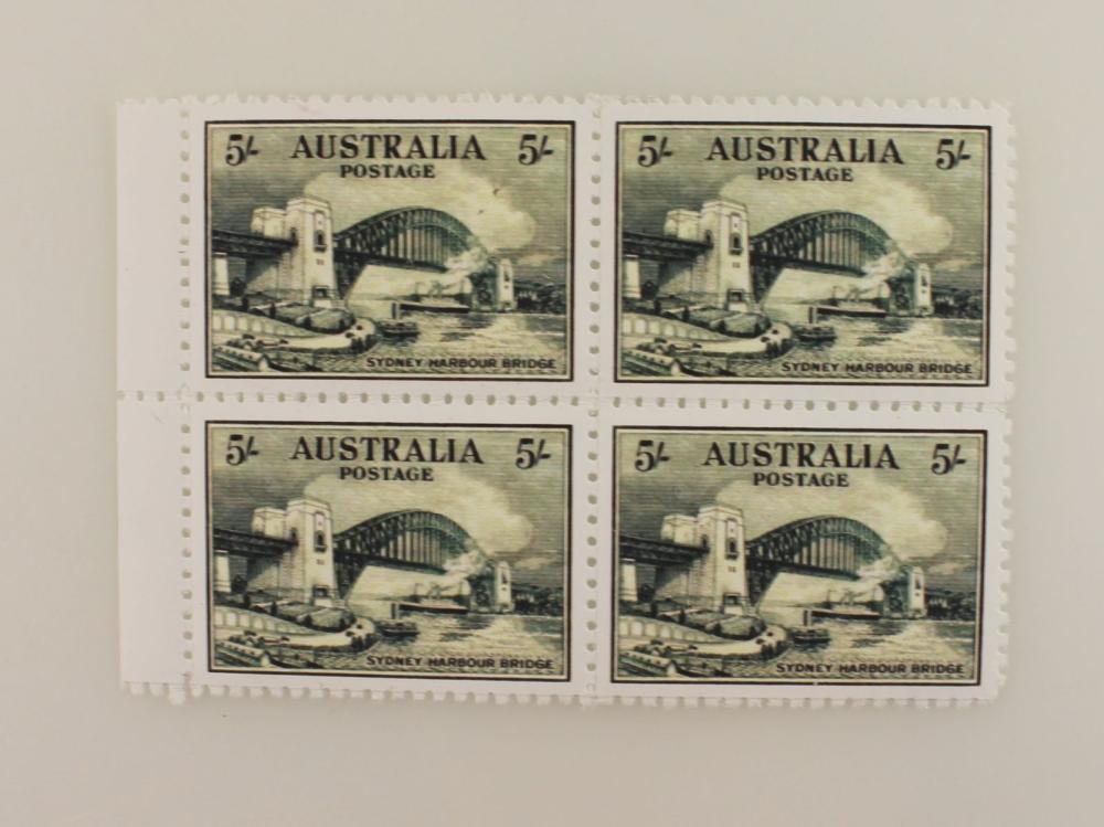 Australia 1932 5/- Green "H... image