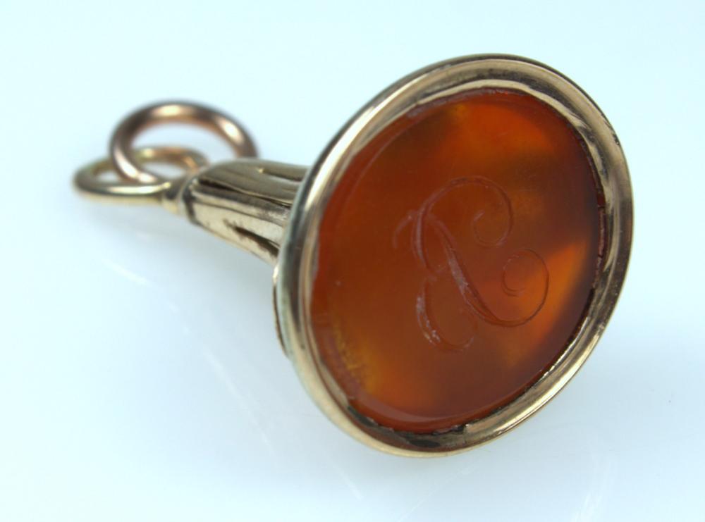 Carnelian Seal Pendant in 1... image